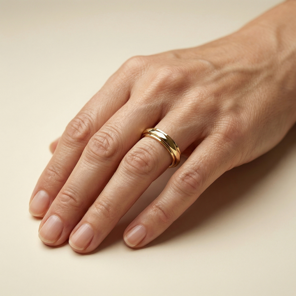 Amarisse – Classic hammered finish – Ring