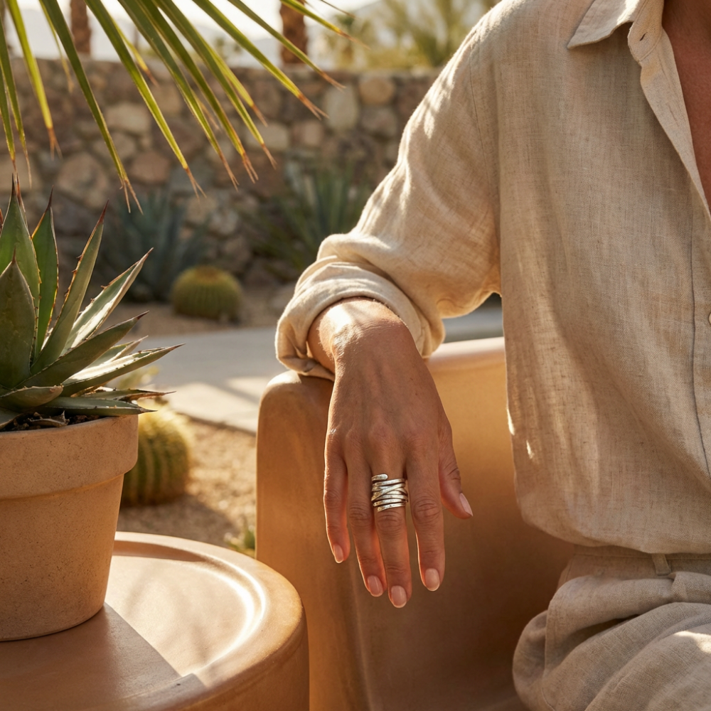 Brissane – vintage-inspired thick layered band ring – Ring