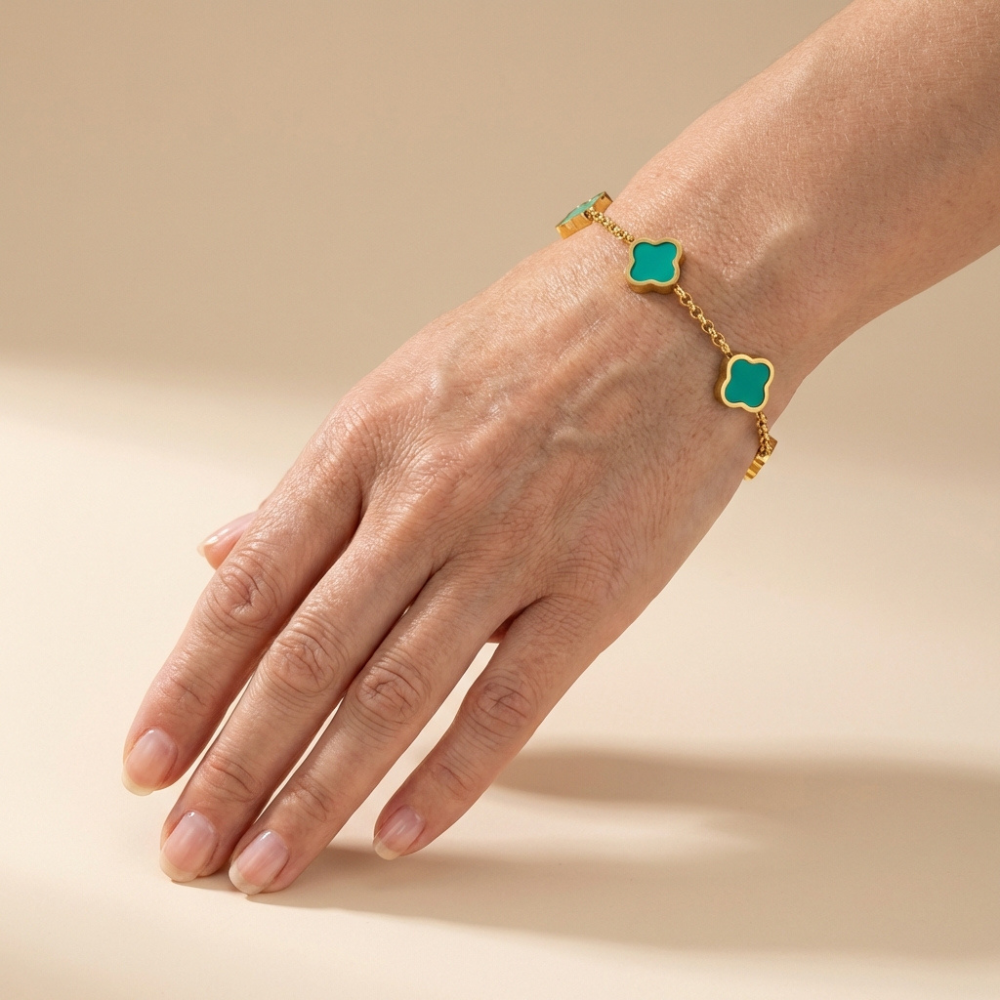 Celina – vintage-inspired clover link bracelet