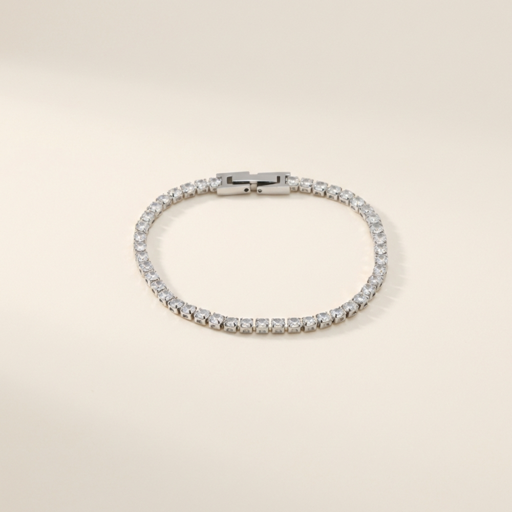 Elara – classic tennis design – link bracelet