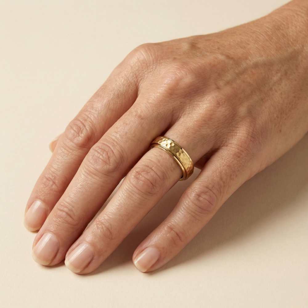 Evarenne – Classic hammered band – Ring