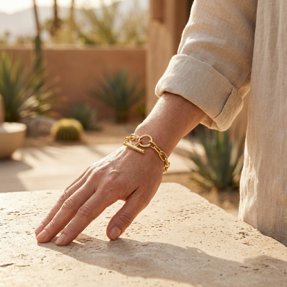 Isadora – classic toggle link design – chain bracelet