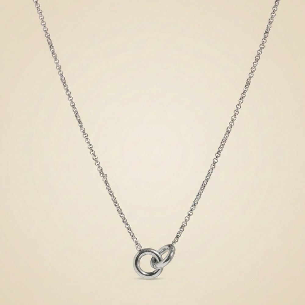 Linea – minimalist linked rings design – necklace