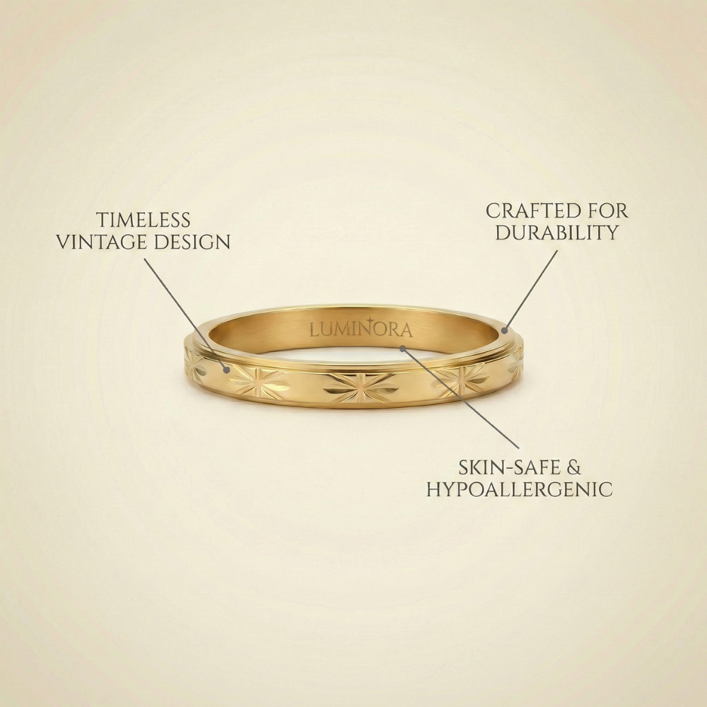 Lirienne – Vintage star-engraved band – Ring