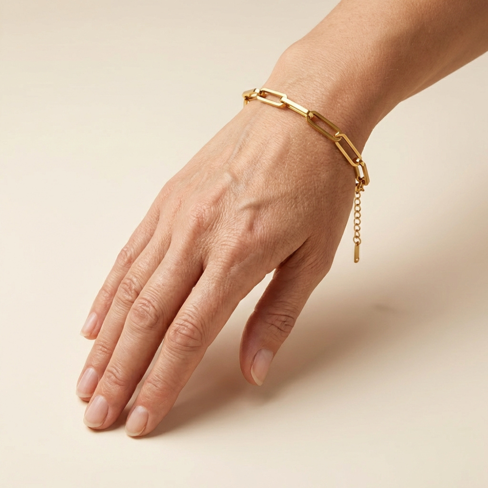 Lorena – classic paperclip link design – bracelet