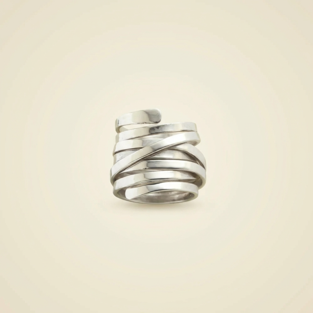 Ravella – vintage-inspired wrapped bands – Statement ring