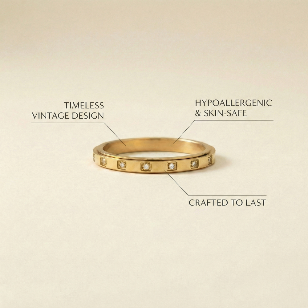 Rayelle – Vintage crystal square-set band – Ring