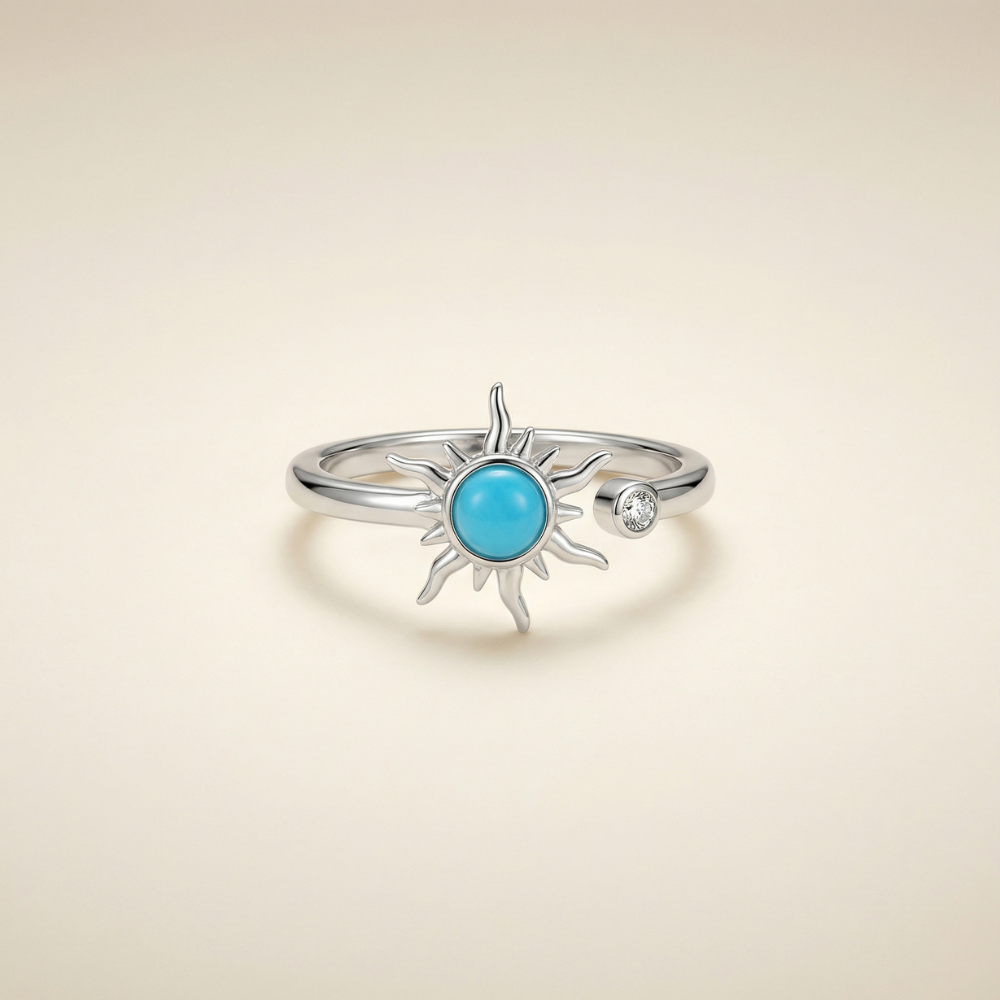 Solaria – Vintage-inspired sun motif – Adjustable ring