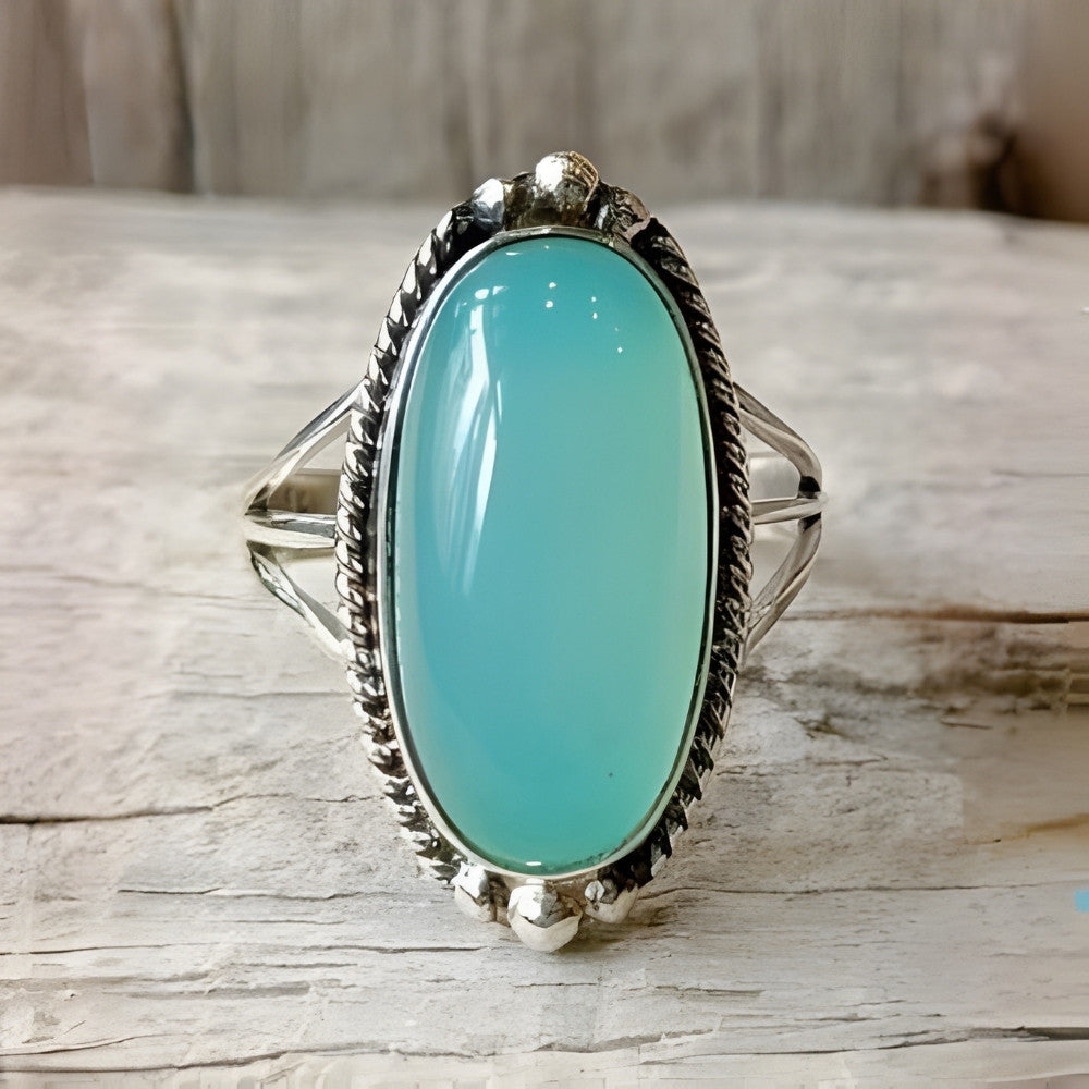 Vintage-Inspired Turquoise Silver Ring